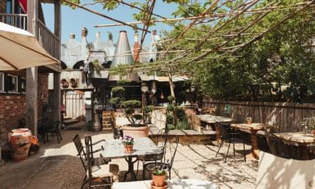 The Garden Kitchen boutique pub, The Bell, in Ticehurst where Curious House hold workshops